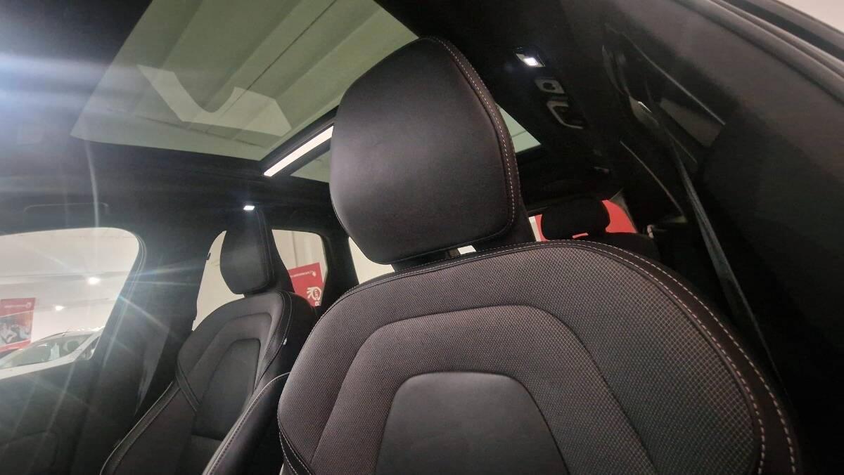 Volvo XC60 2.0 t6 phev Ultra Black Edition awd auto