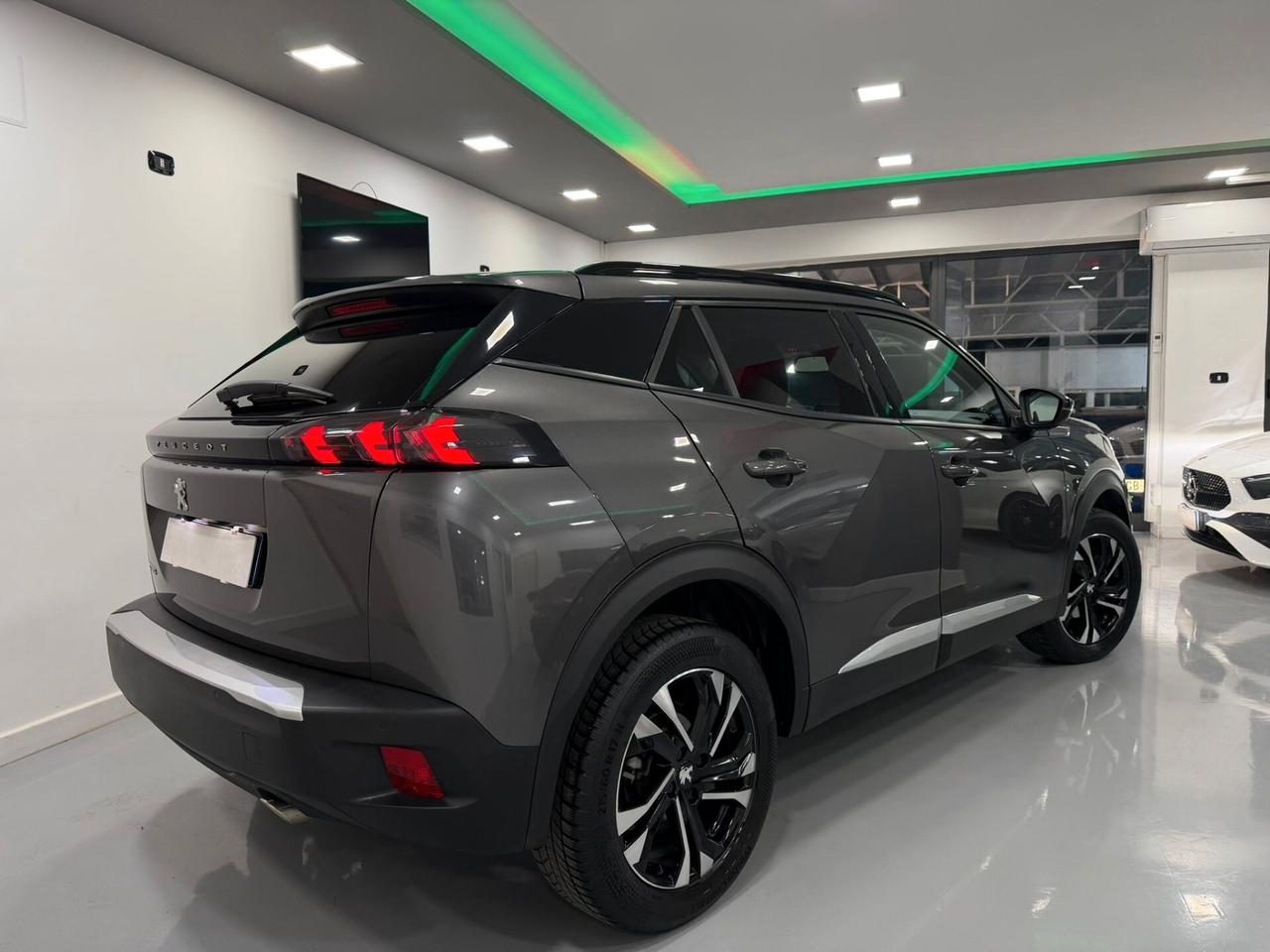 Peugeot 2008 BlueHDi 110 S&S Allure Pack