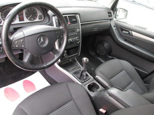 MERCEDES-BENZ B 180 NGT BlueEFFICIENCY -METANO dalla casa rev. 05/2026