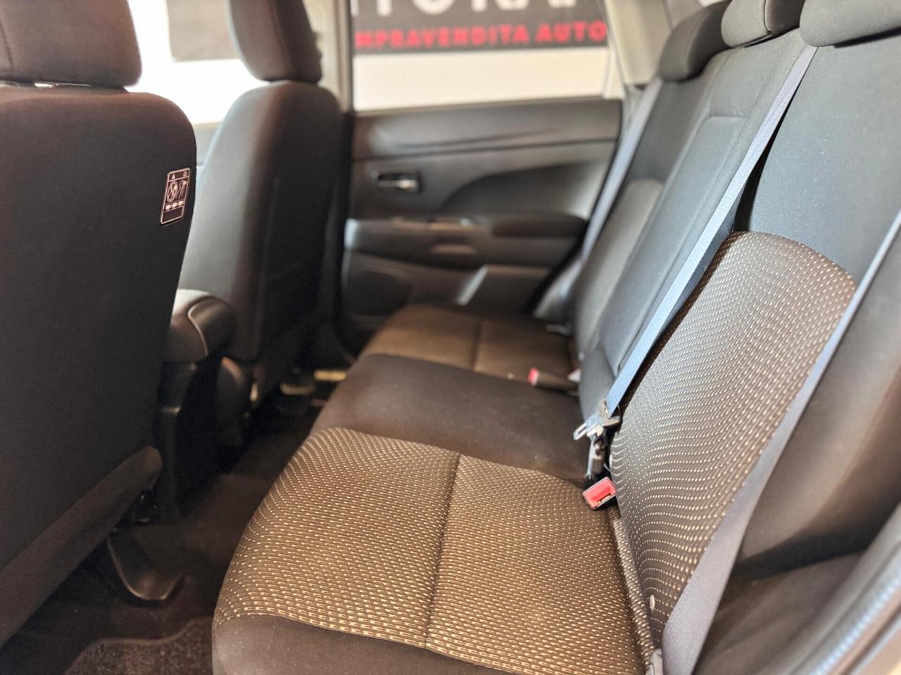 Mitsubishi ASX 1.6 DI-D 114 CV 4WD Intense