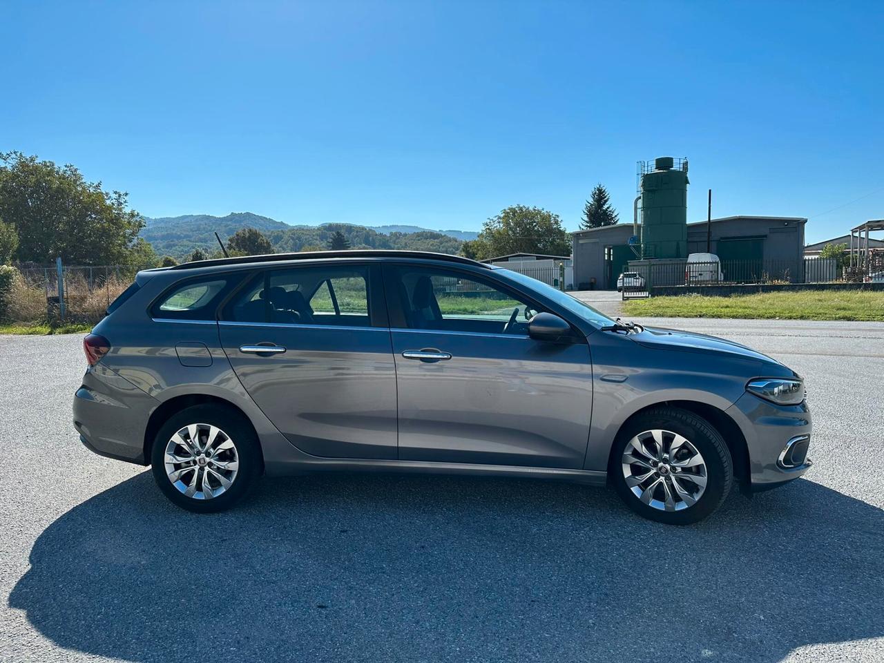Fiat Tipo 1.6 Mjt S&S 120CV SW Lounge-2019