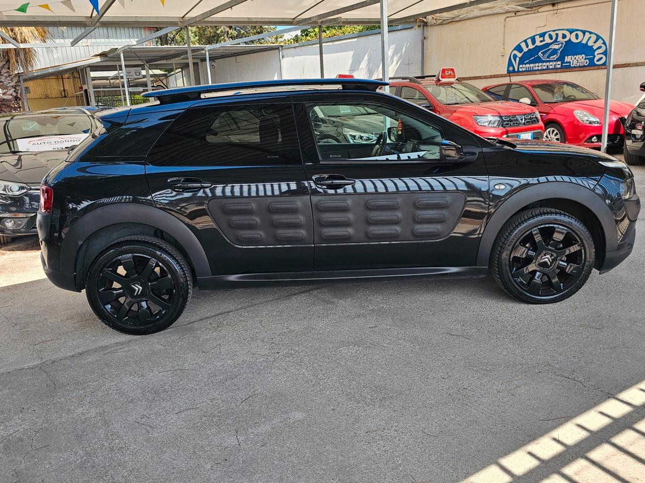 Citroen C4 Cactus 1.6 BlueHDi 100 Shine