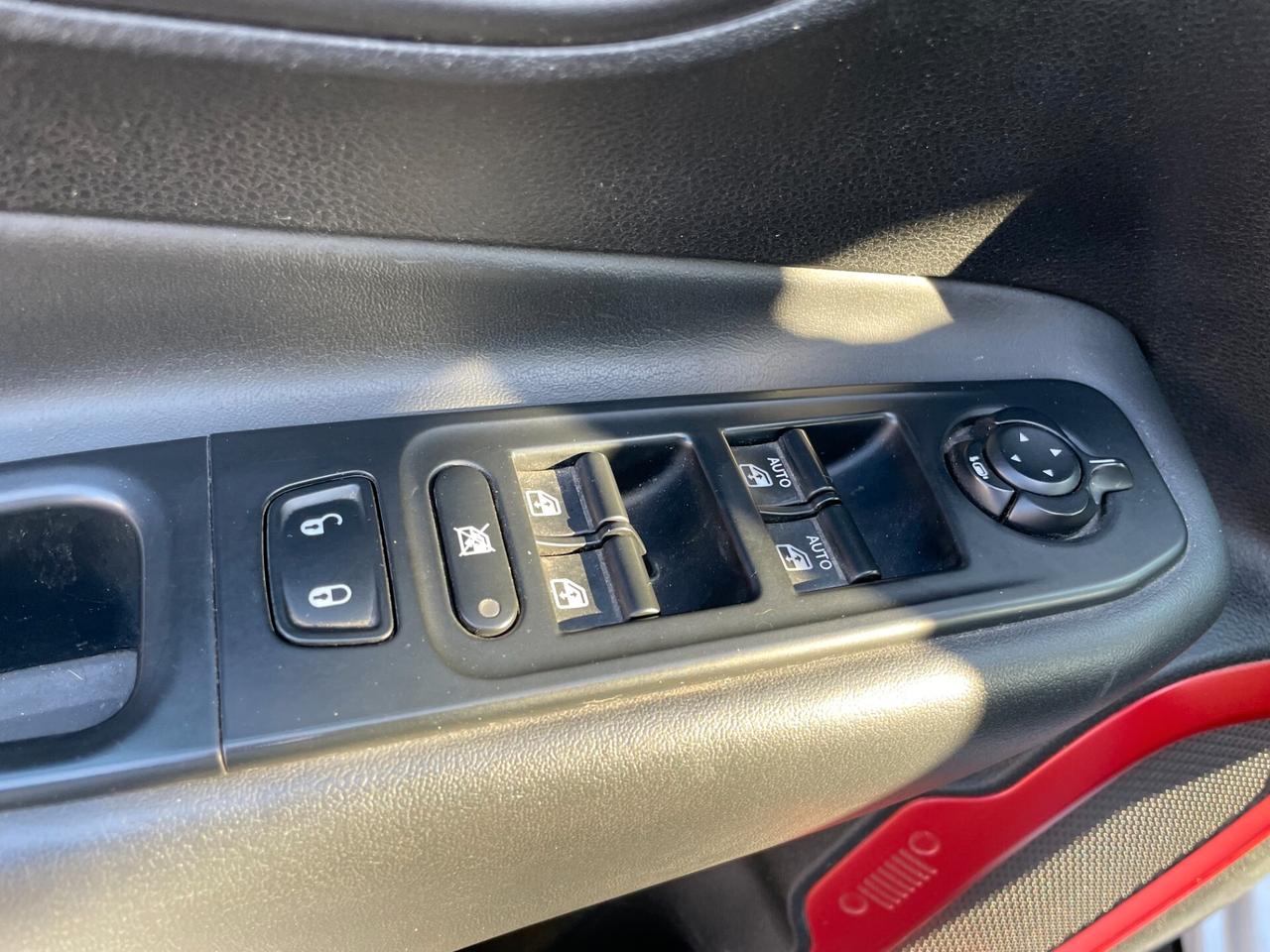 Jeep Renegade 2.0 Mjt 170CV 4WD Active Drive Low Trailhawk