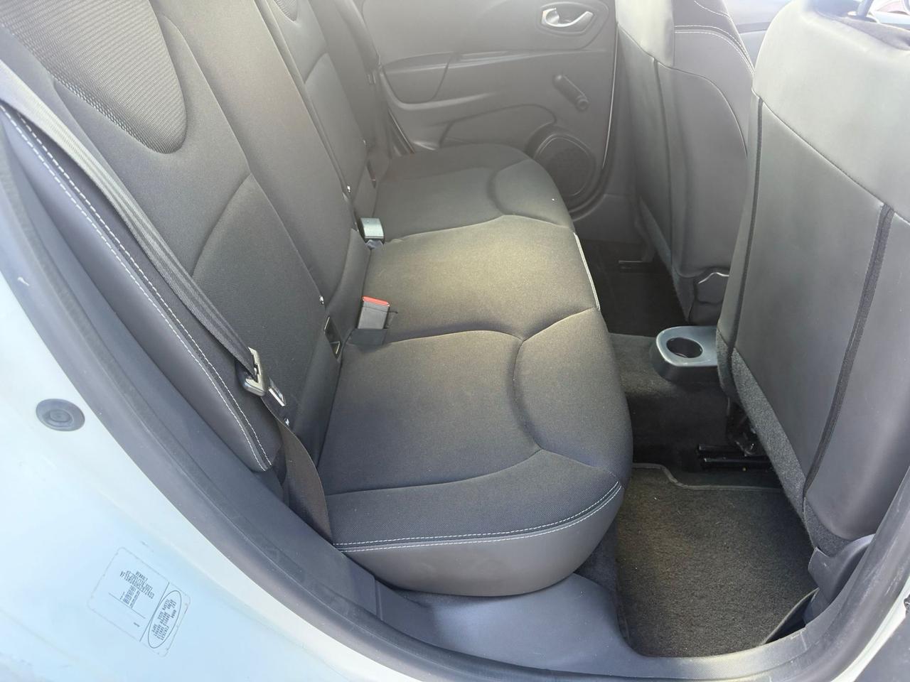 Renault Clio 1.5 dCi 8V 75CV 5 porte Costume National neopatentati