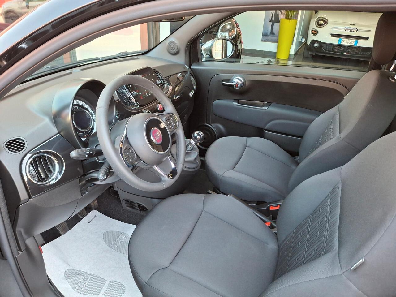 Fiat 500 1.0 Hybrid 70 cv Lounge