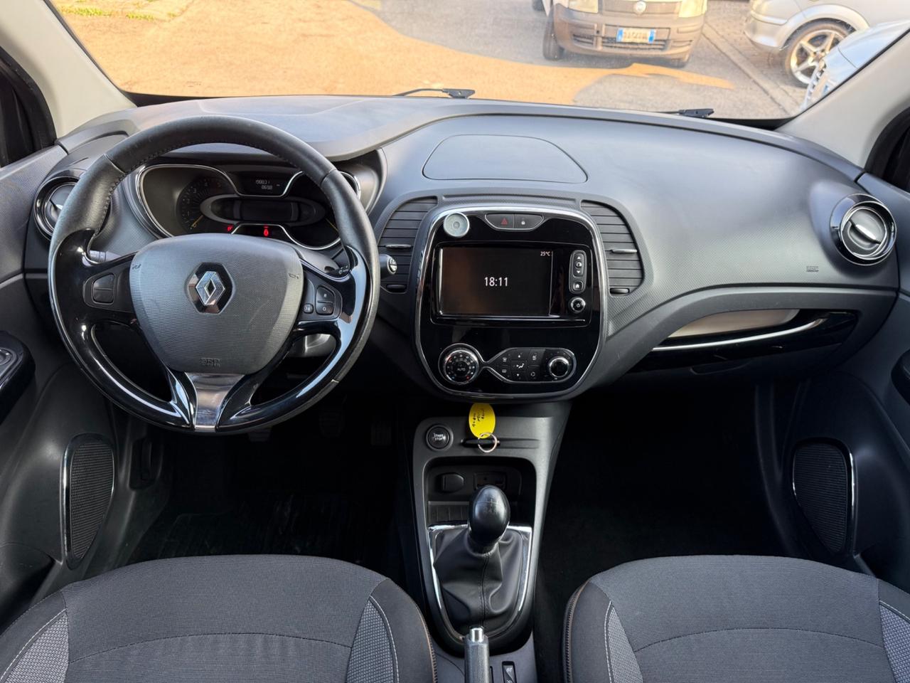 Renault Captur 1.5 Dci FULL neo patentati