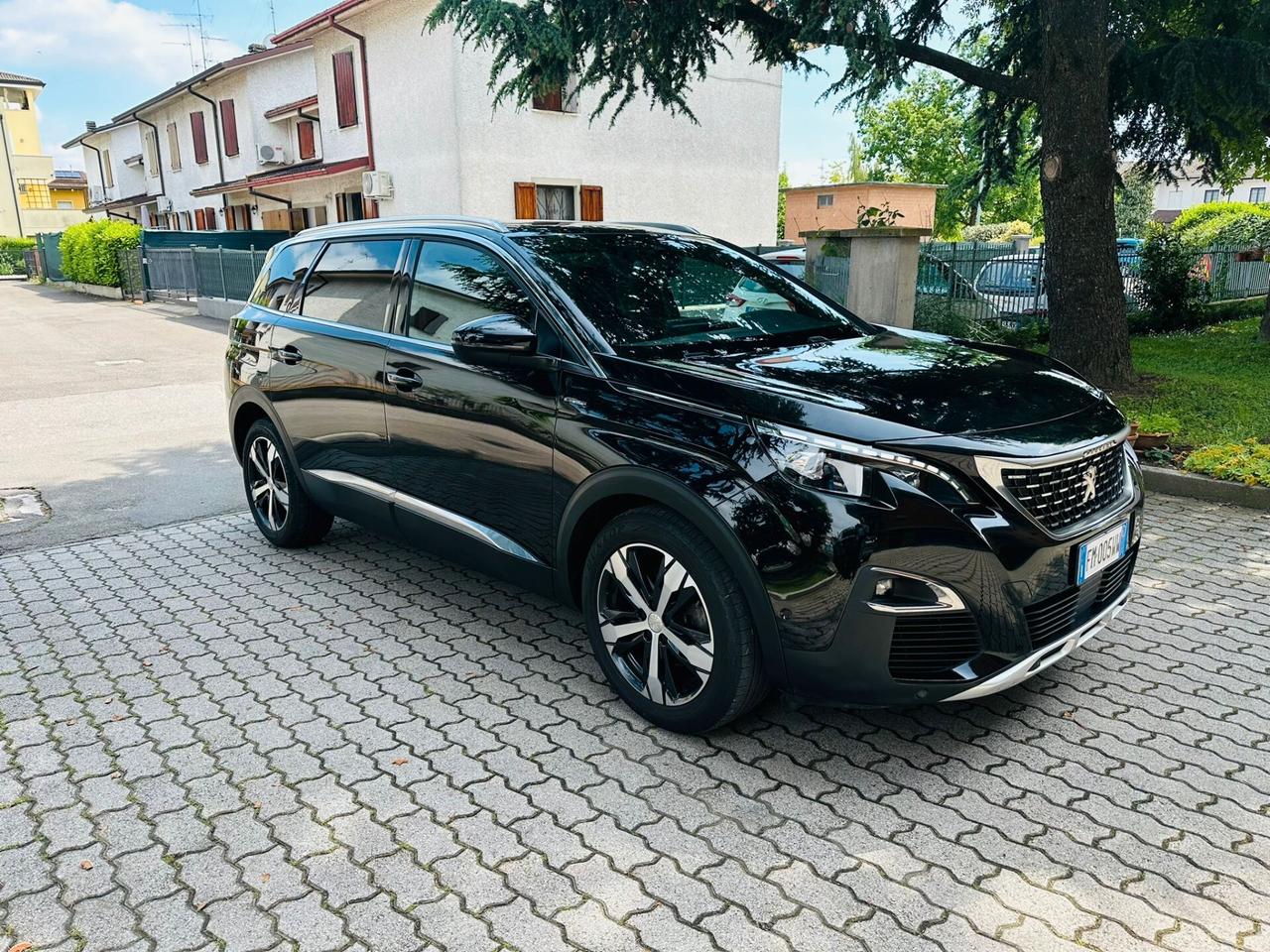 Peugeot 5008 BlueHDi 120 S&S EAT6 GT Line