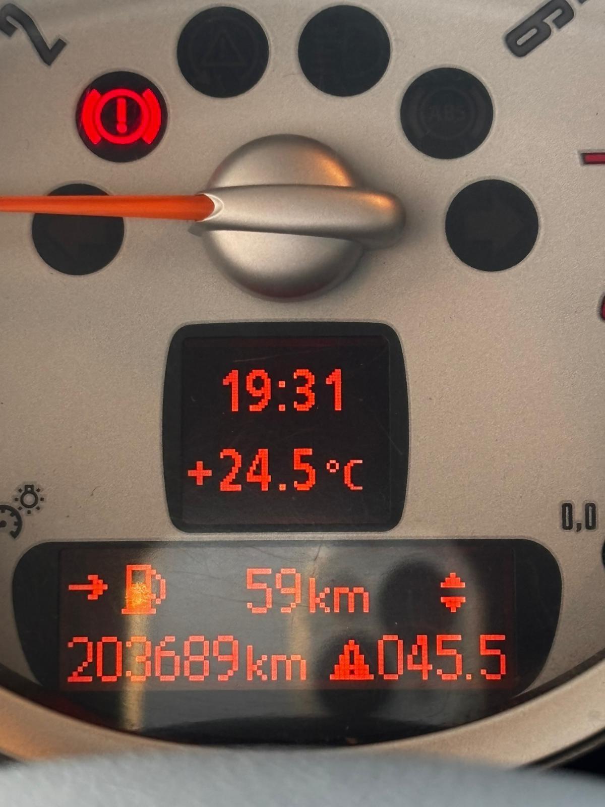 Mini Mini COOPER ONE 3a serie (R56) 1.4 BENZINA 16V Ray75CV