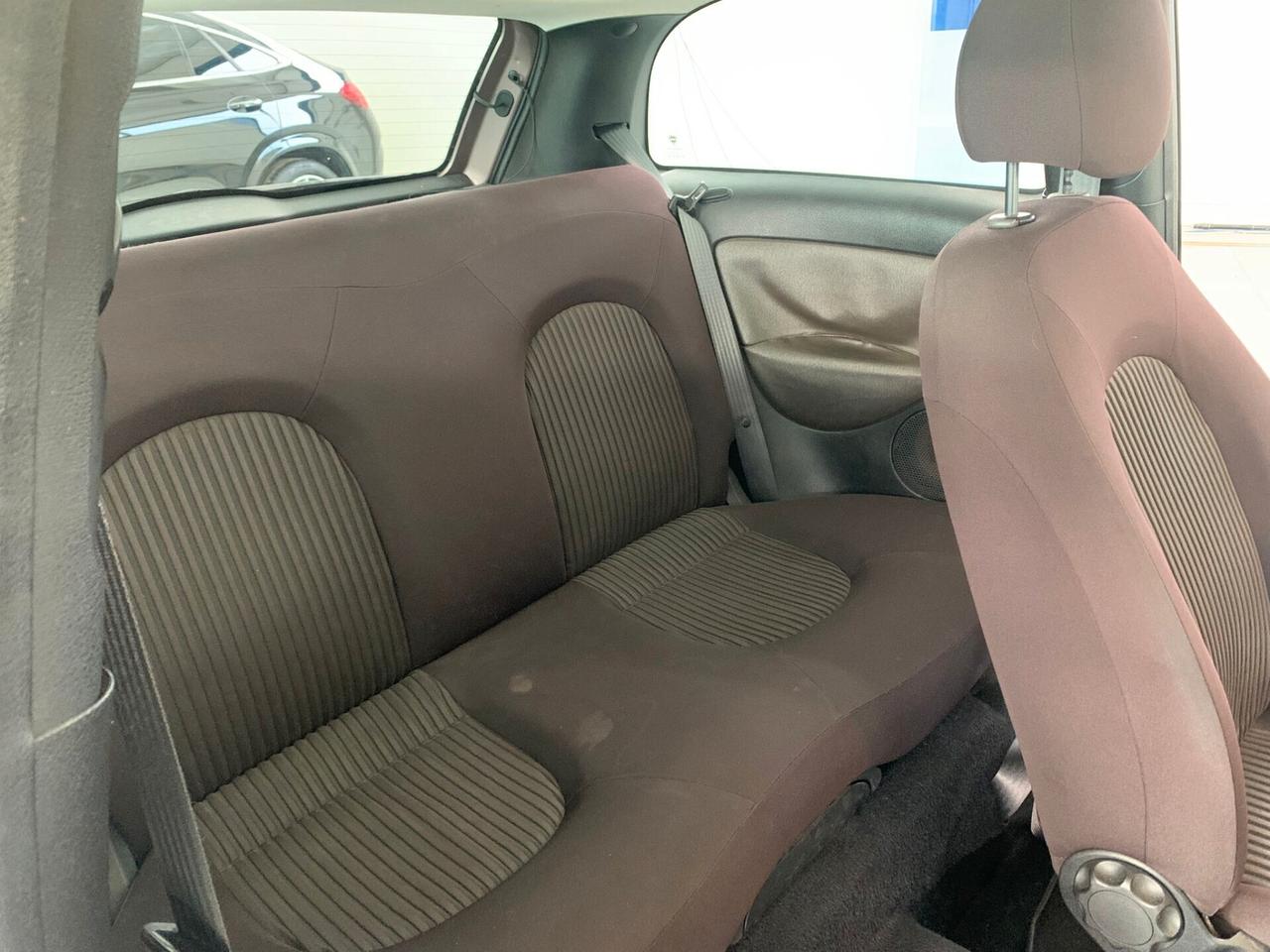 Lancia Ypsilon 1.2 69 CV Diva