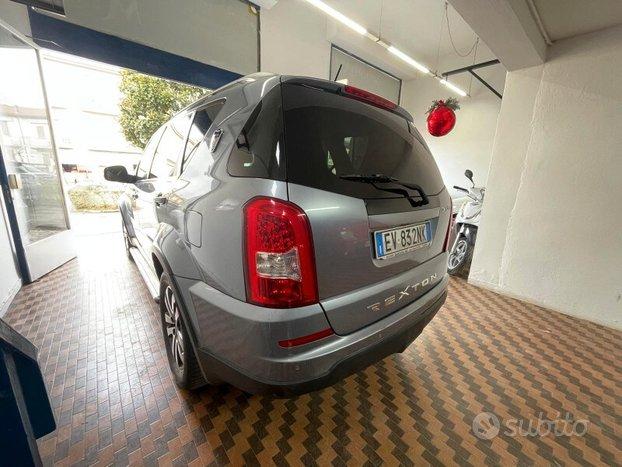 SSANGYONG Rexton W 2.0 Xdi 4WD A/T Top