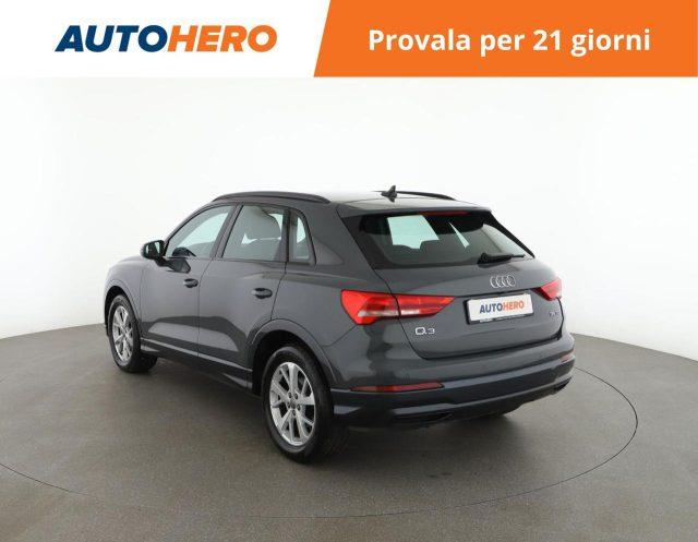 AUDI Q3 35 TDI S tronic Business Advanced