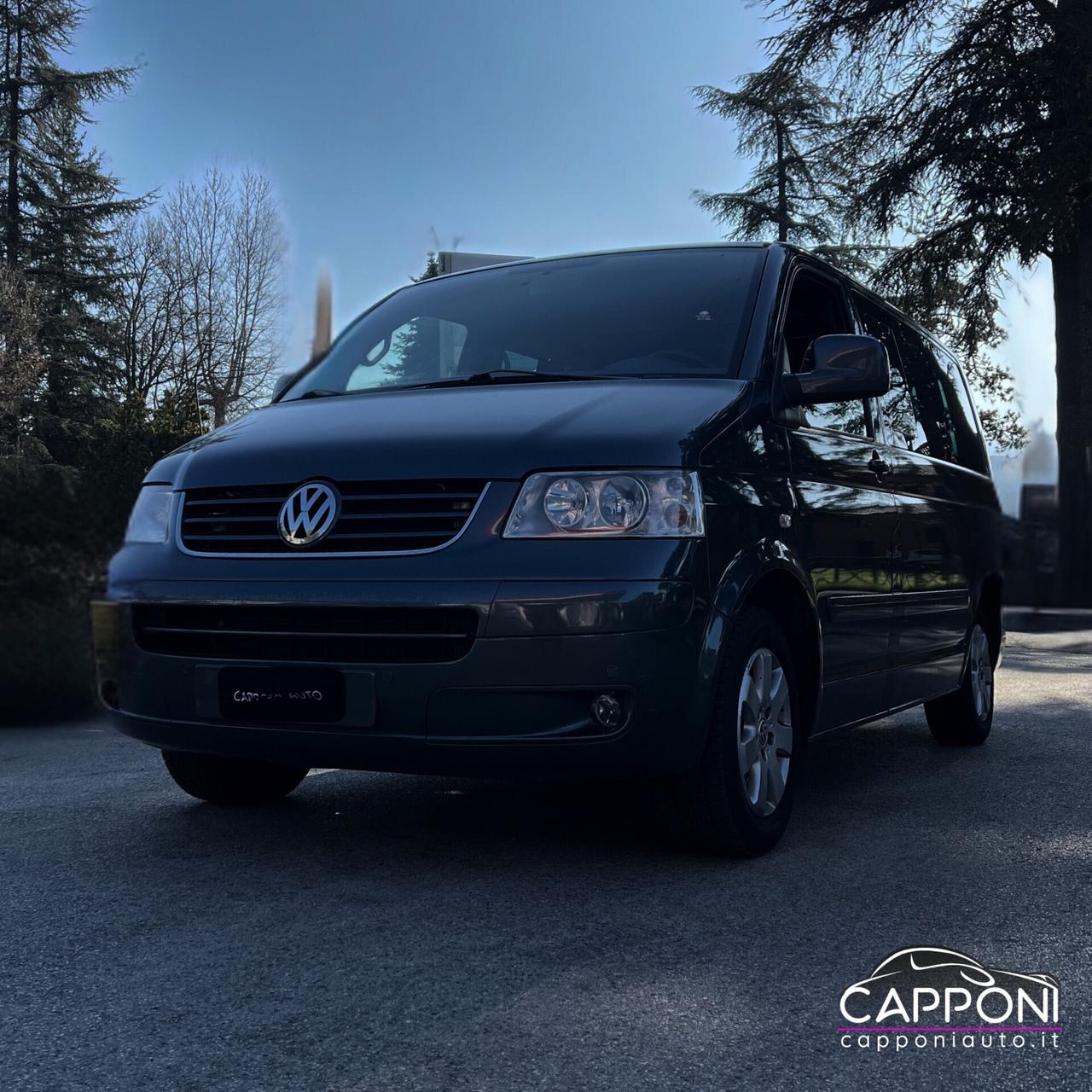 Volkswagen Multivan 2.5 TDI 7 POSTI - IDONEA TRASPORTO DISABILI