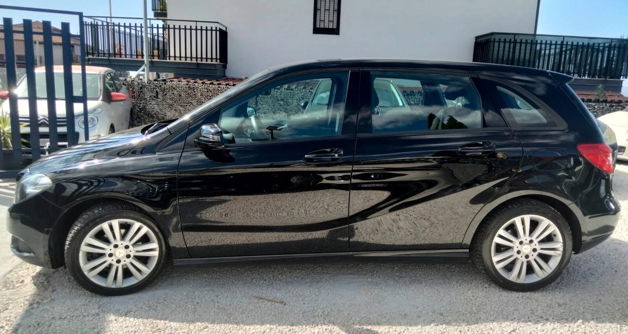 Mercedes-benz CLA 180 CLA 180 CDI Premium