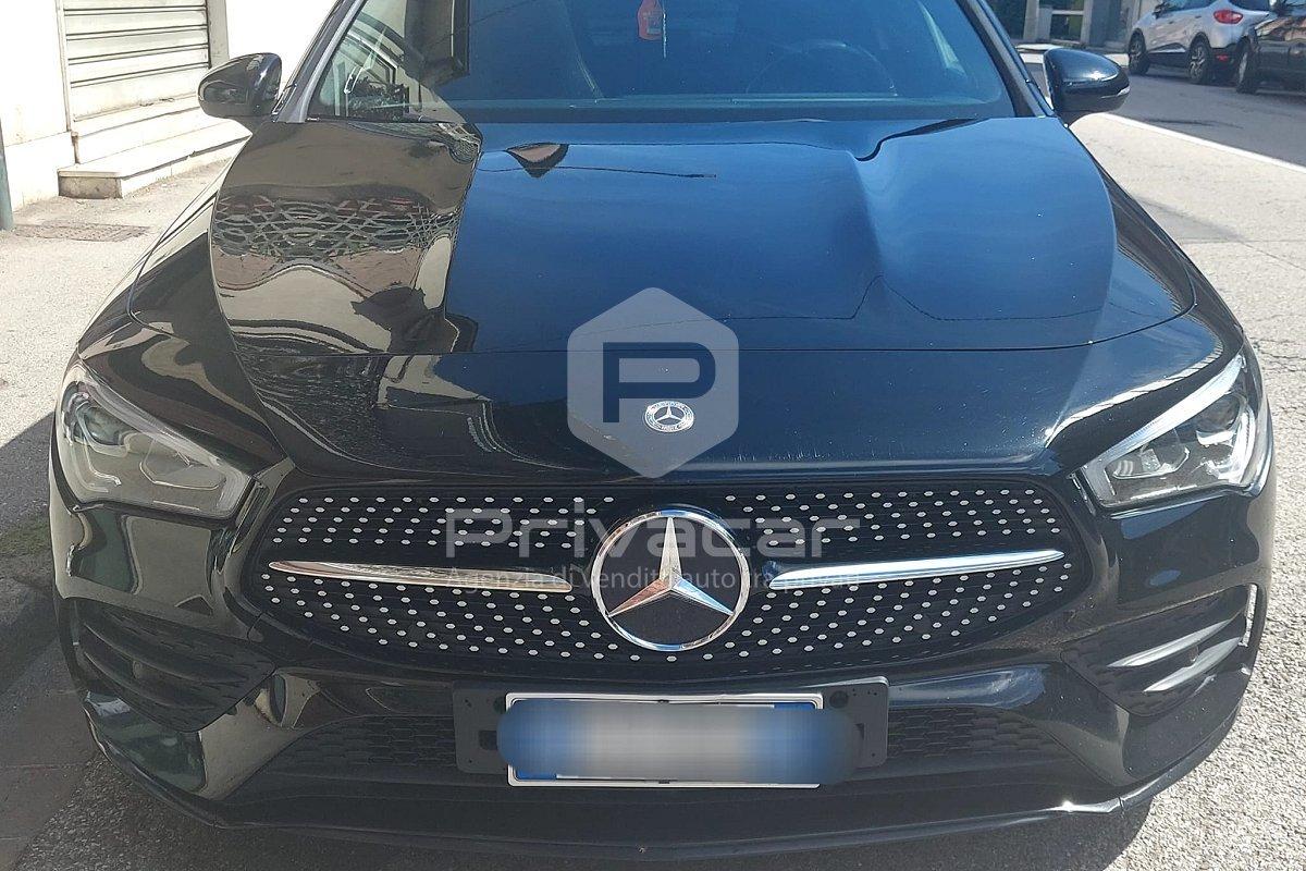 MERCEDES CLA 200 d Automatic Shooting Brake Premium