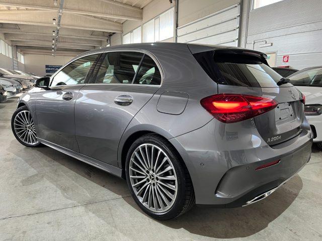 MERCEDES-BENZ A 200 d Automatic AMG Premium Plus LED/NAVI/LED MULTICOL