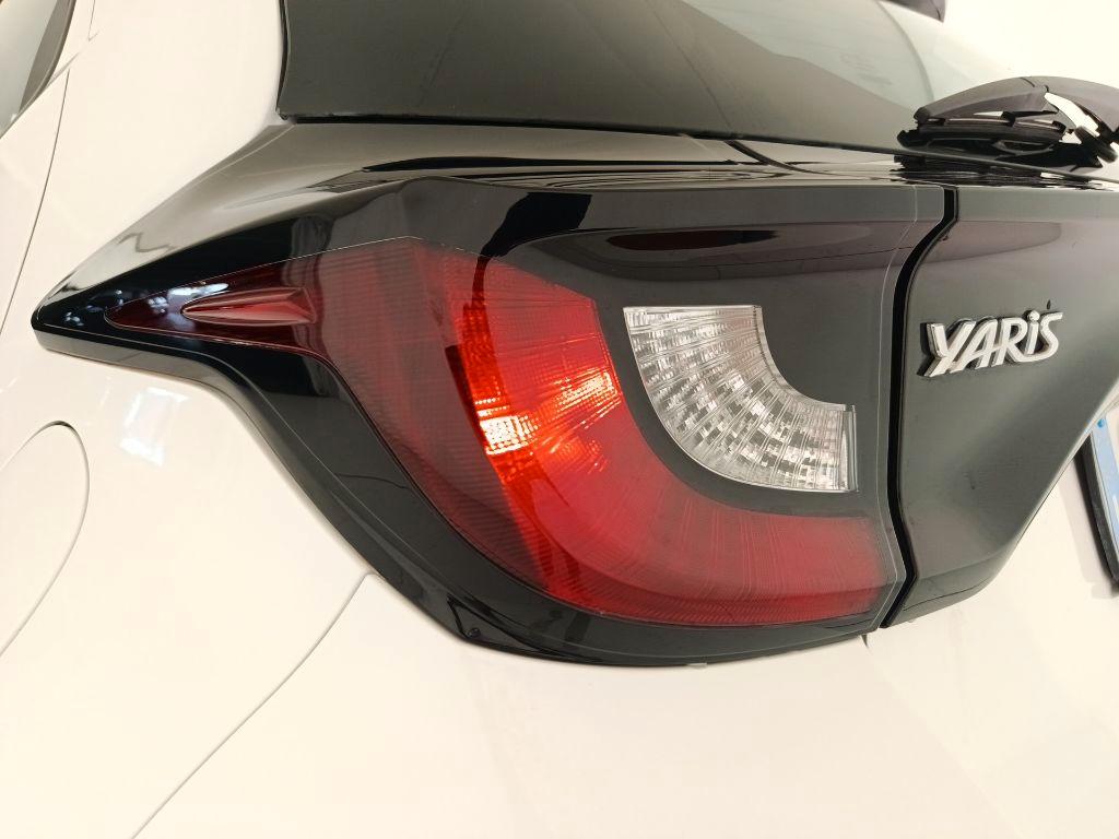 TOYOTA Yaris 4ª serie - Yaris 1.5 Hybrid 5 porte Active