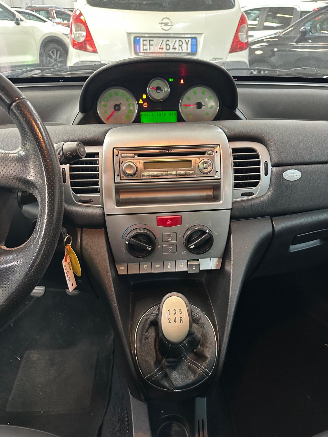 Lancia Ypsilon 1.4 Platinum Ecochic GPL