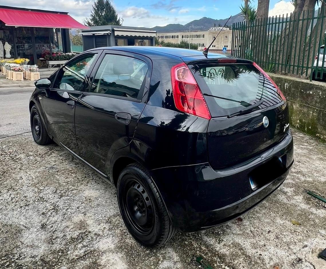 Fiat Grande Punto 1.3 MJT 75 CV 5 porte