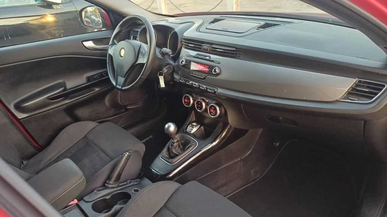 Alfa Romeo Giulietta 1.6 JTDm-2 105 CV Distinctive 2013 ROSSA COME NUOVA