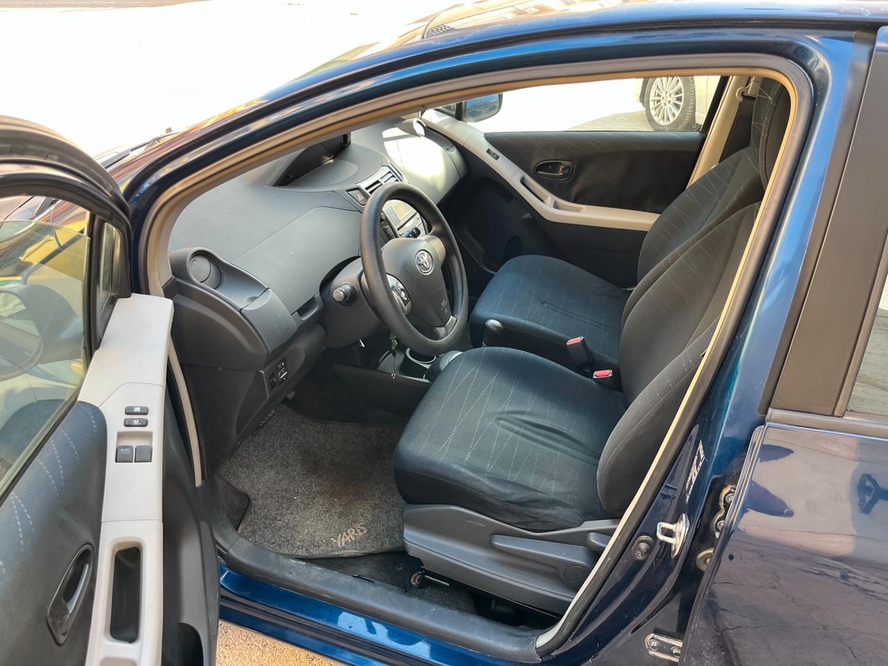 Toyota Yaris 1.4 D-4D 5 porte M-MT Sol