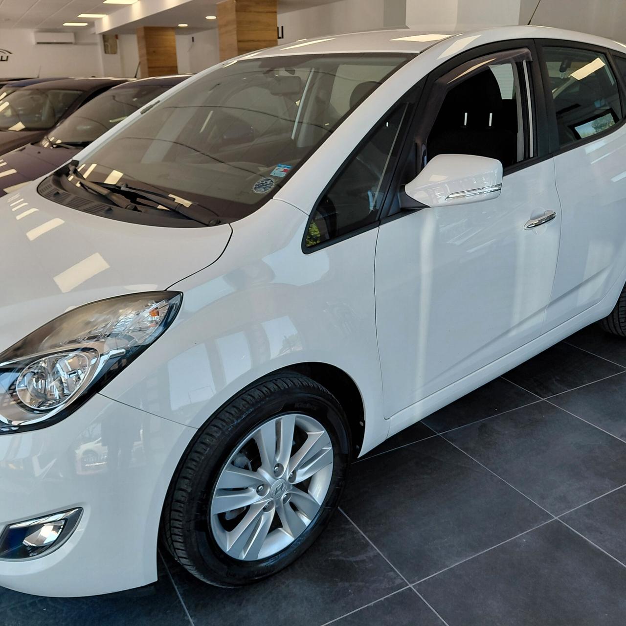 HYUNDAI IX20 ANNO 2012 DS 1.4 ADATTA NEOPATENTATI KM 100 MILA