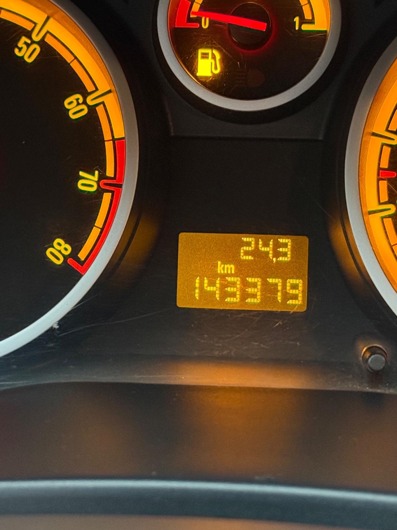 Opel Corsa 1.2 5 porte Cosmo