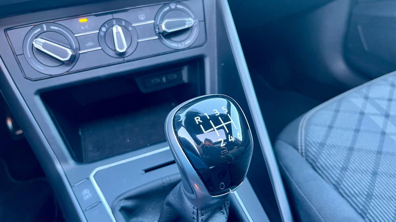 VW Taigo 110 CV R-Line - UNIPROPRIETARIO
