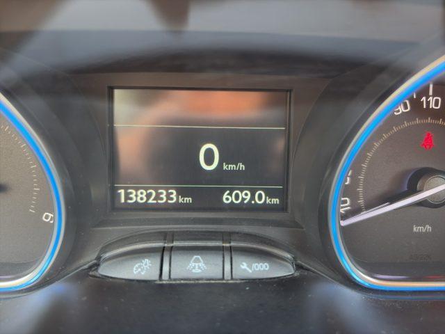 PEUGEOT 2008 1.6 BlueHDi 100cv Allure