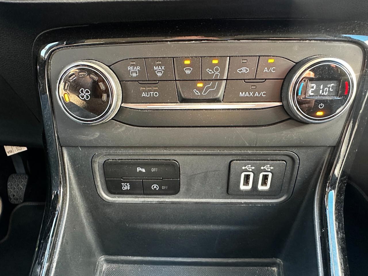 Ford EcoSport 1.0 EcoBoost 100 CV Titanium "NEOPATENTATI"