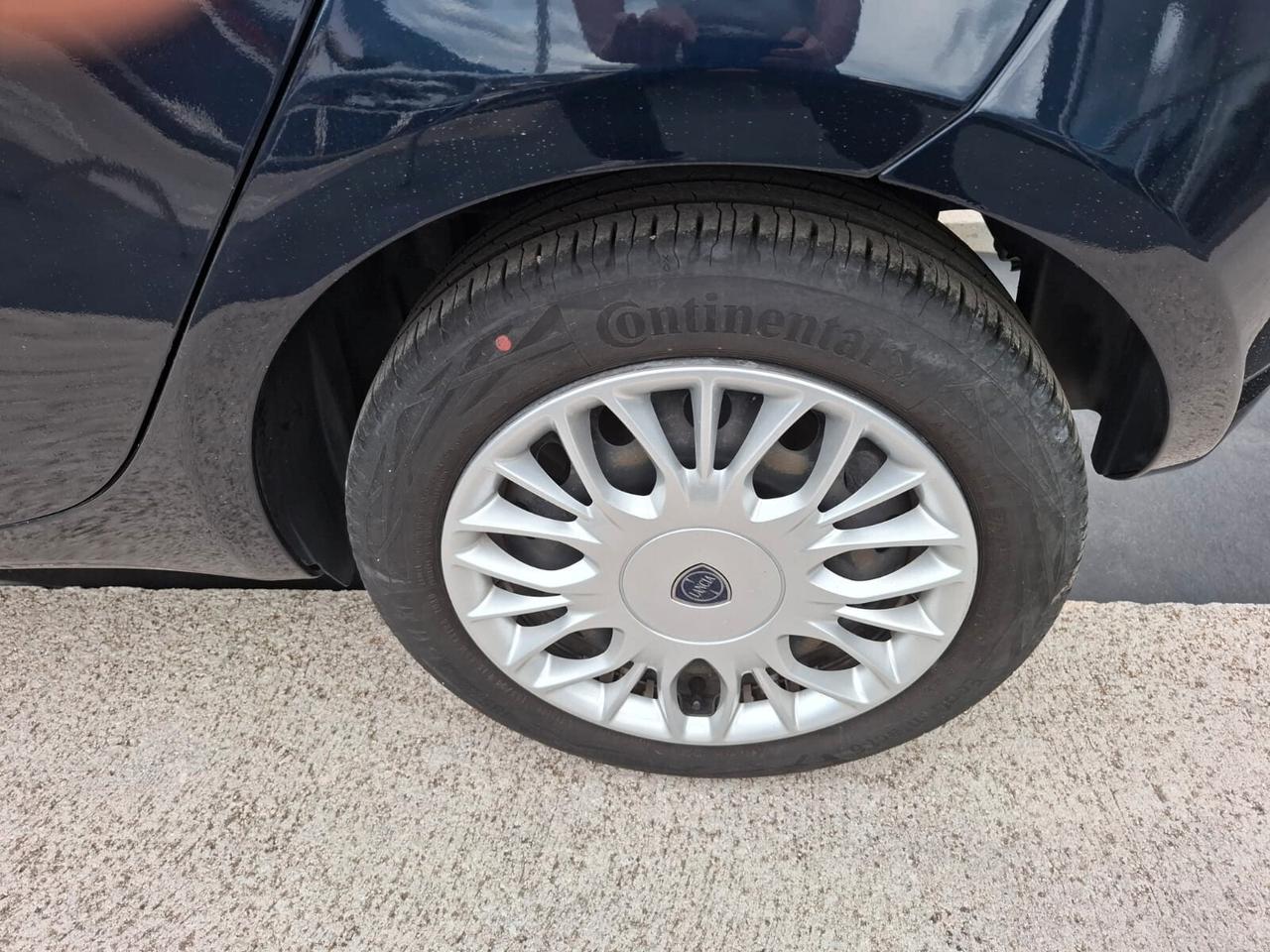 LANCIA YPSILON 1.2 ECOCHIC GPL CASA MADRE 69 CV