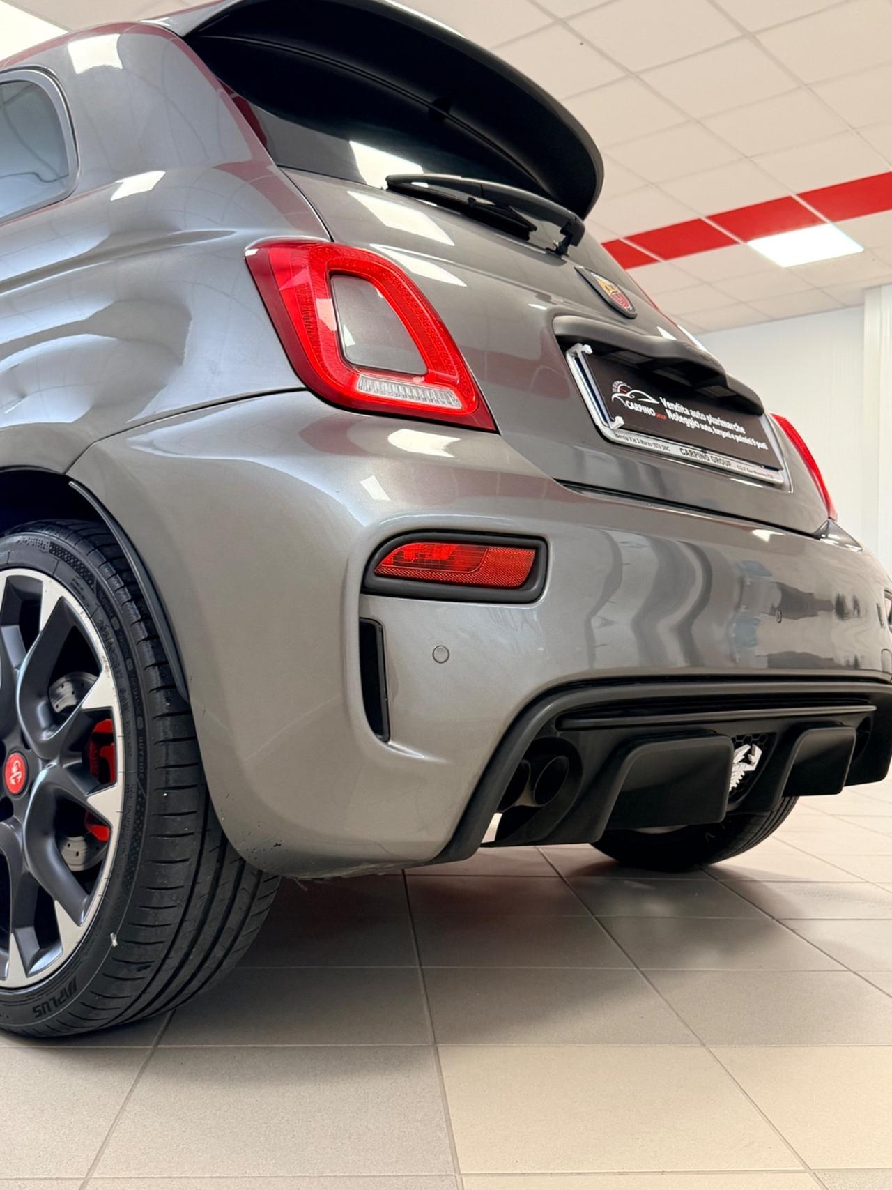 Abarth 595 1.4 Turbo T-Jet 180 CV Competizione