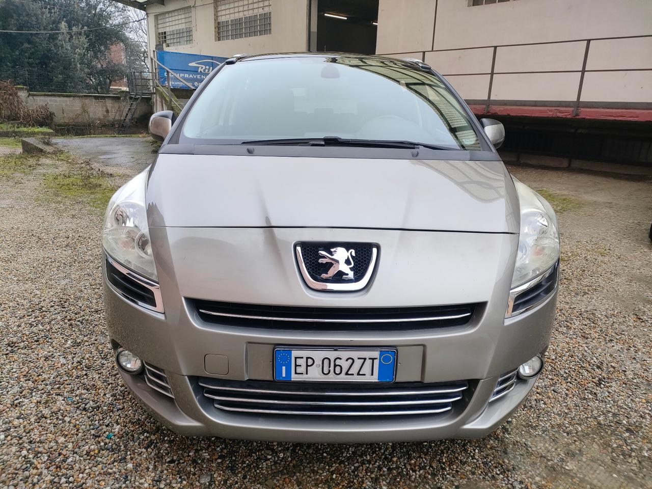 Peugeot 5008 1.6 VTi 120CV Active 7 posti