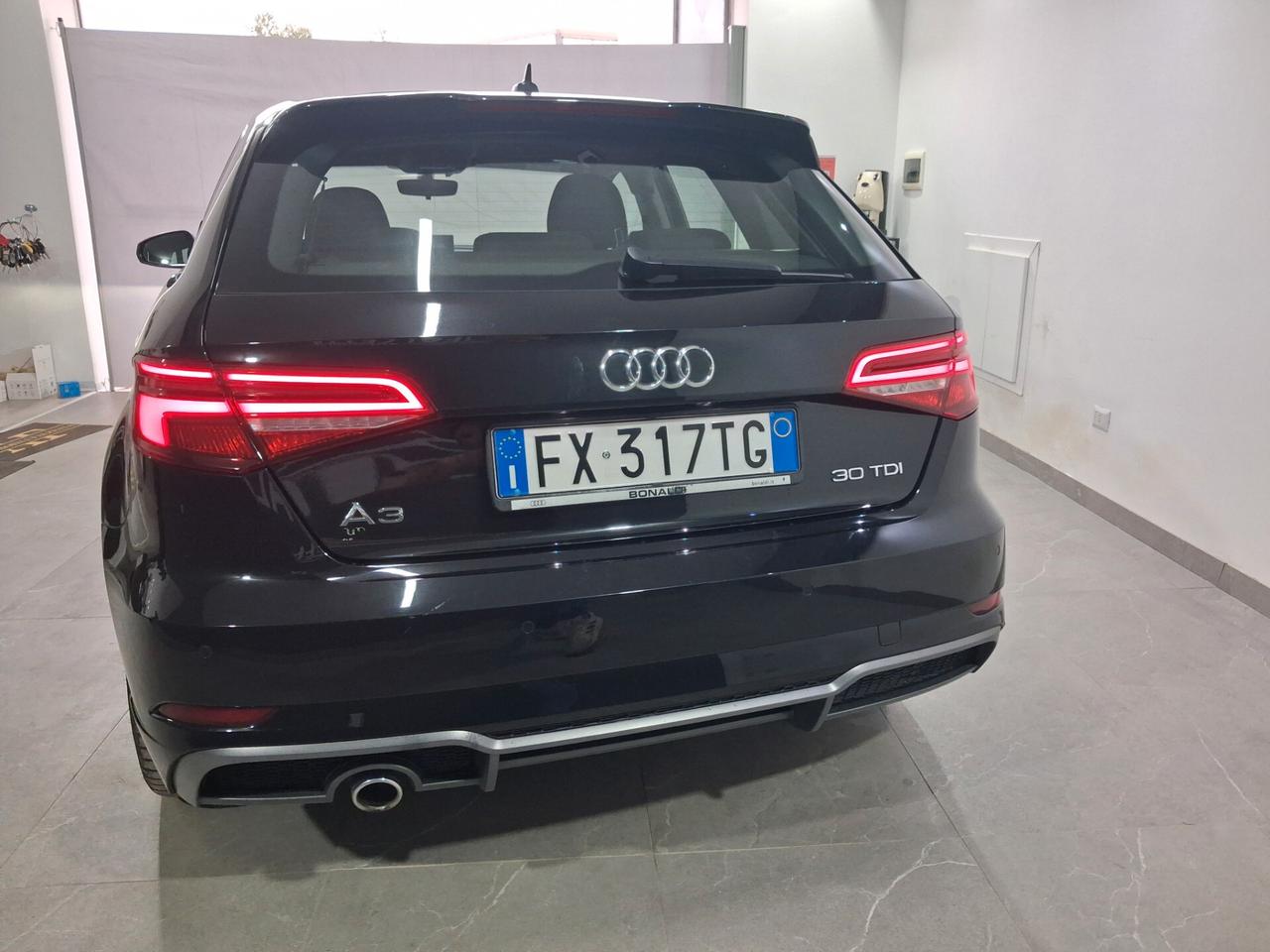 Audi A3 SPB 30 TDI S tronic s line iva deducibile