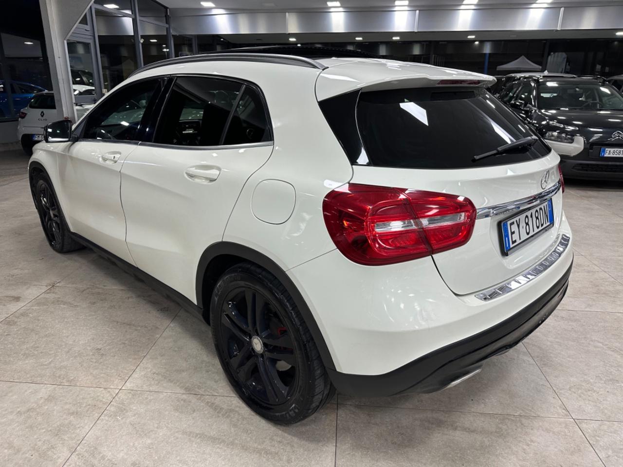 Mercedes-benz GLA 200d Sport Tetto Pelle Navi 12/2015