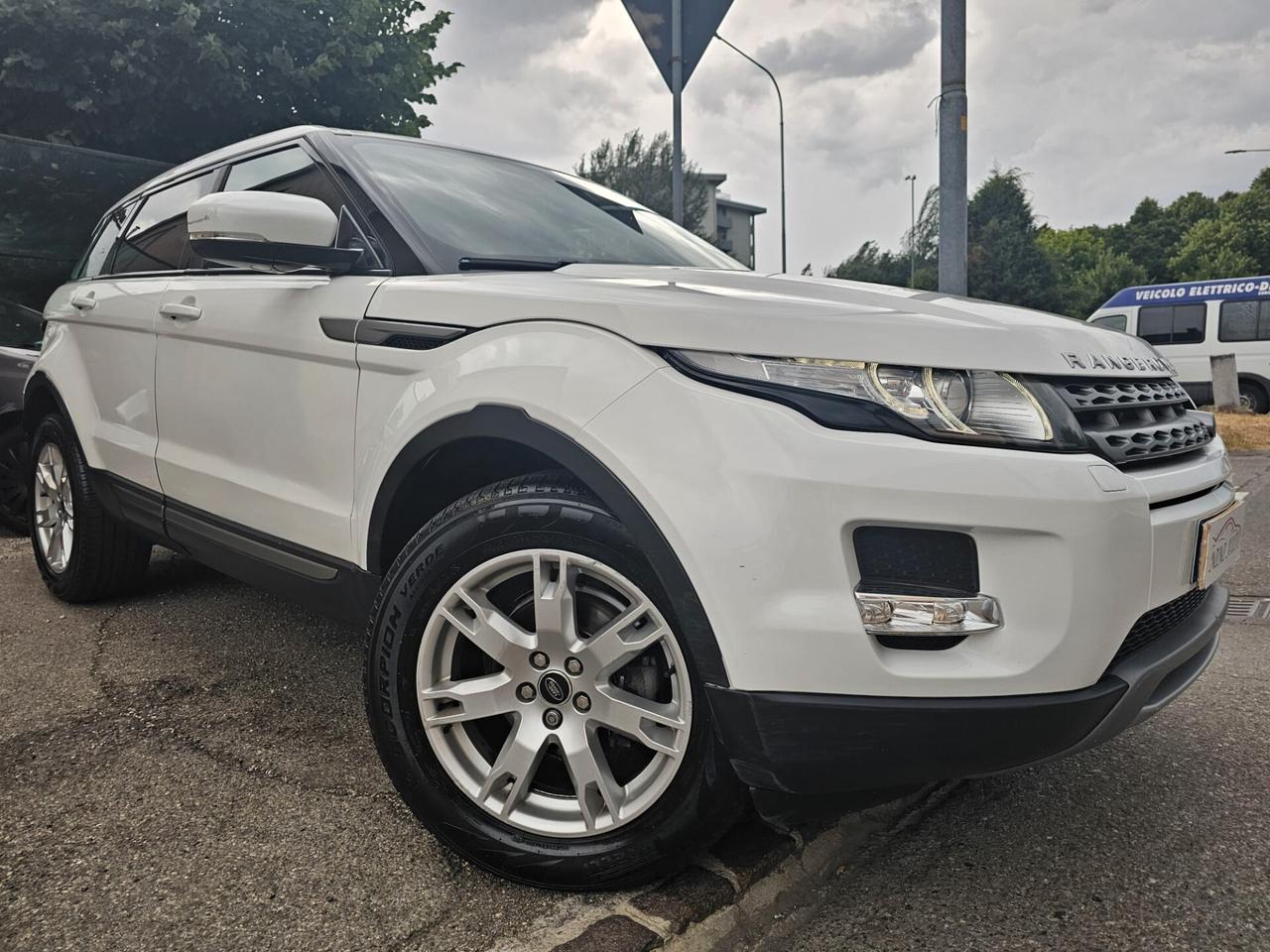 Land Rover Range Rover Evoque 2.2 TD4 150cv Pure*Pelle*Xeno*Gancio