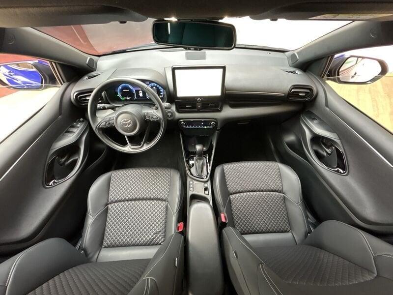 Toyota Yaris 1.5h 130 Lounge