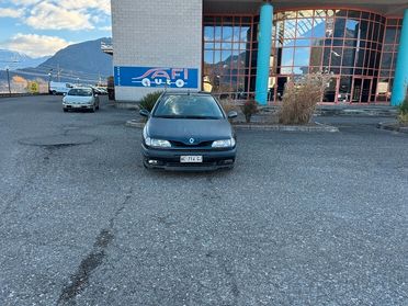 Renault Laguna 2.0i 16V cat RXE