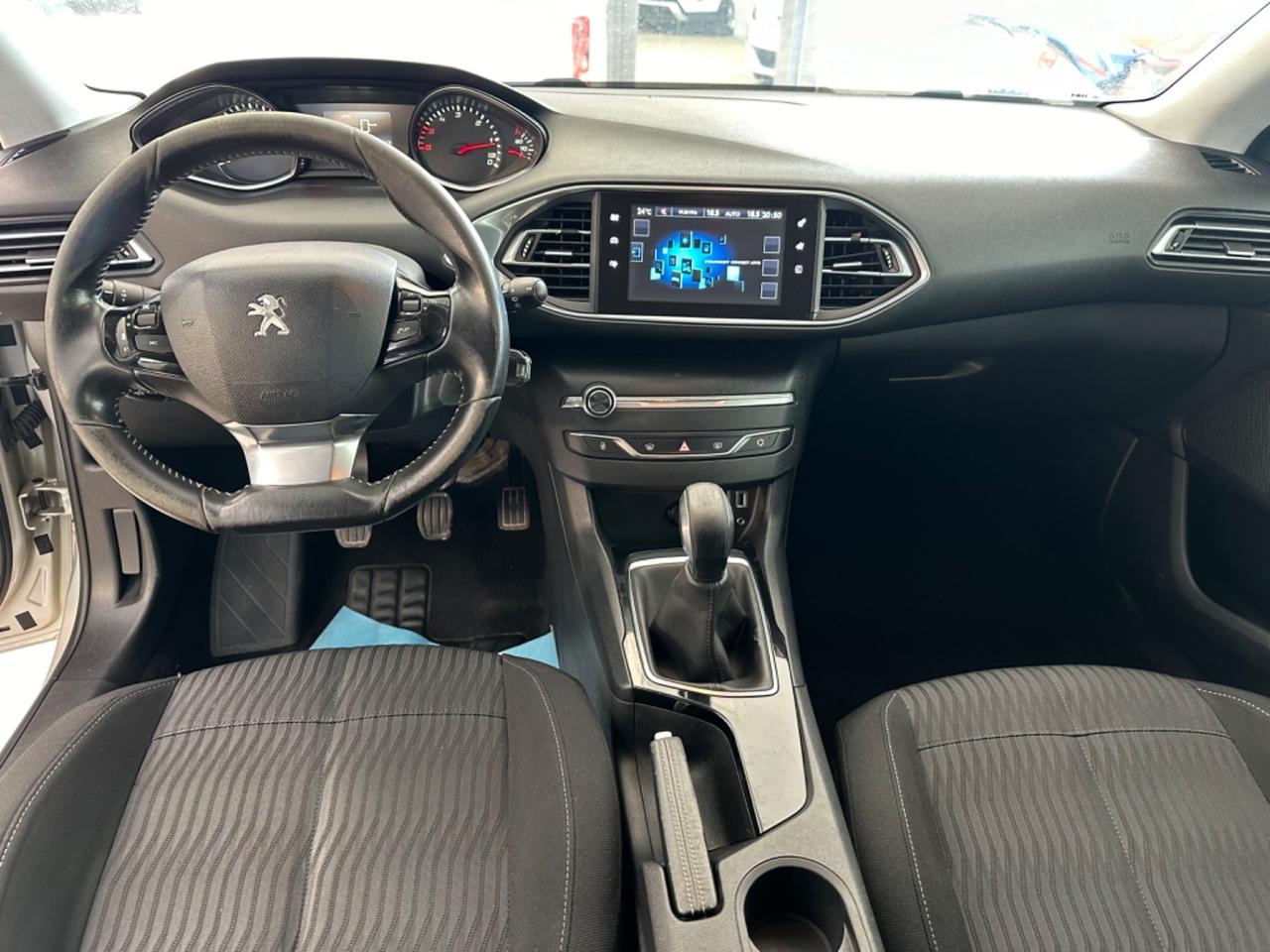 Peugeot 308 1.6 HDi 92 CV Active 2014