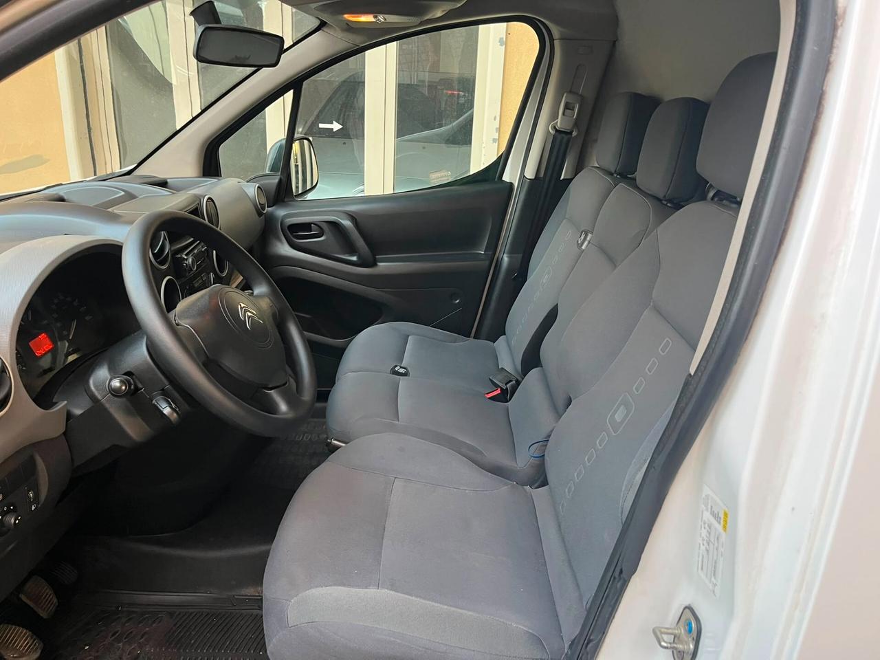 Citroen Berlingo 1.6 HDi 75 Van 3 posti Club L1