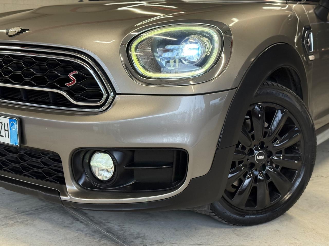 Mini Cooper SD Countryman 2.0 John Cooper Works