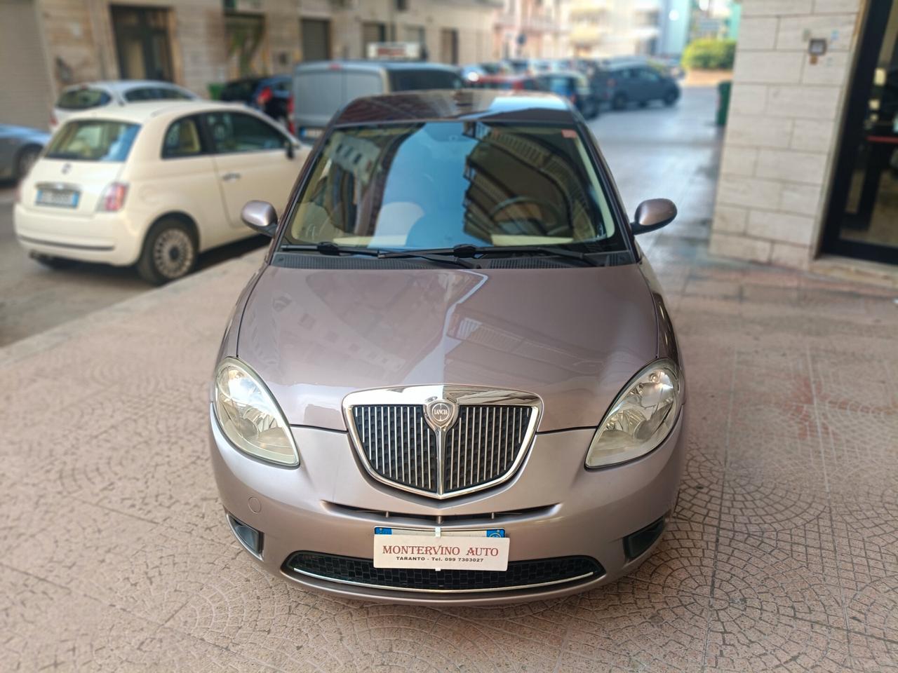 LANCIA YPSILON 1.4 GPL PLATINO-NEOPATENTATI-Euro4190