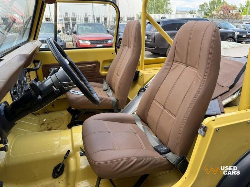 Jeep Renegade Renegade CJ-7 5.0 V8