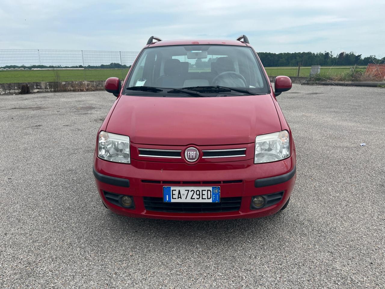 Fiat Panda 1.2 Emotion EURO 5UNICO PROPRIETARIO KM CERTIFICATI ADATTA AI NEOPATENTATI