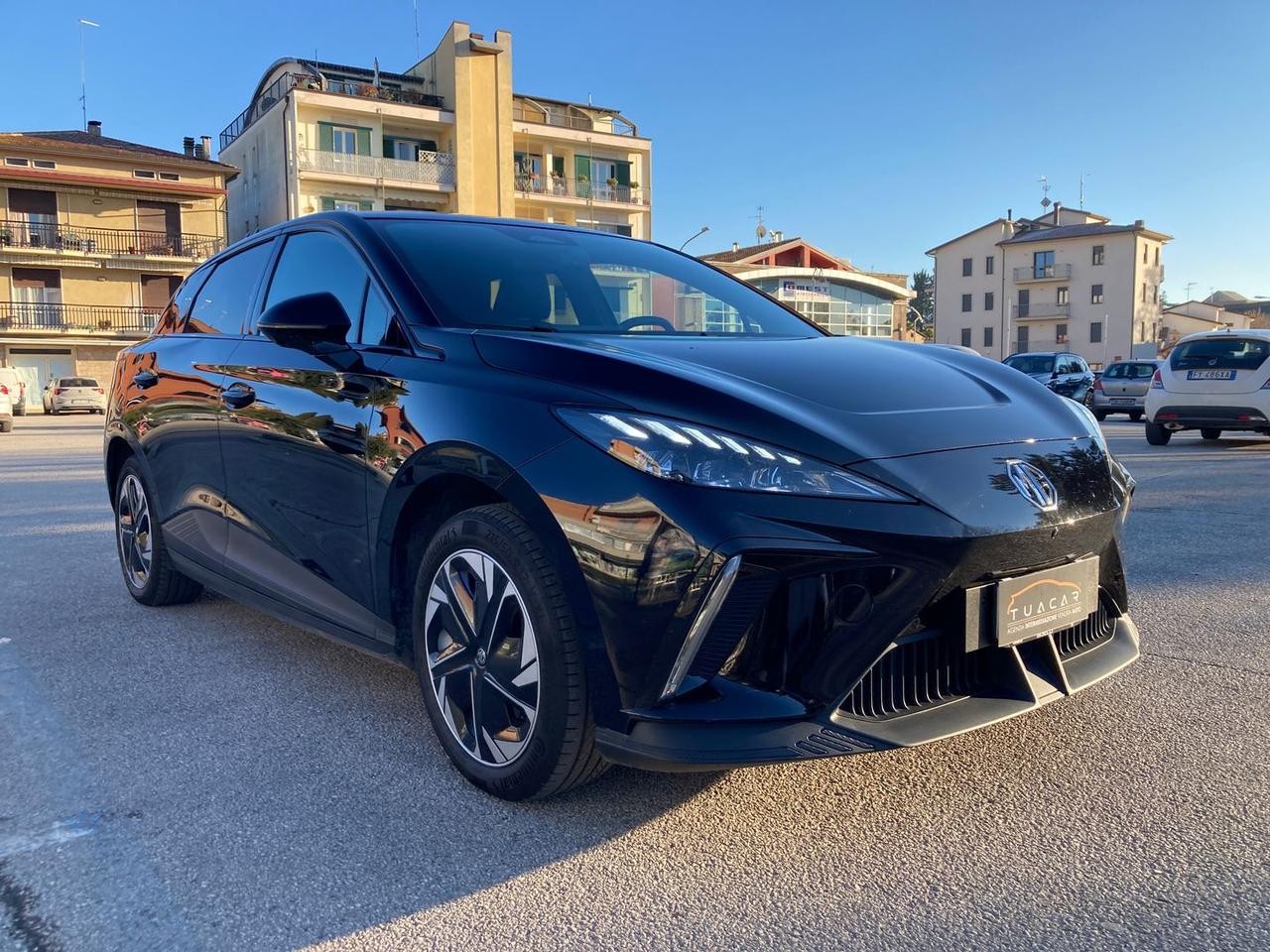 Mg MG4 4 EV Long Range 64 kWh LUXURY #8431