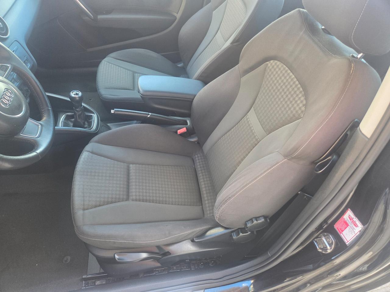 AUDI A1 1.2 BENZINA 86 CV KM 160000 CERTIFICATI