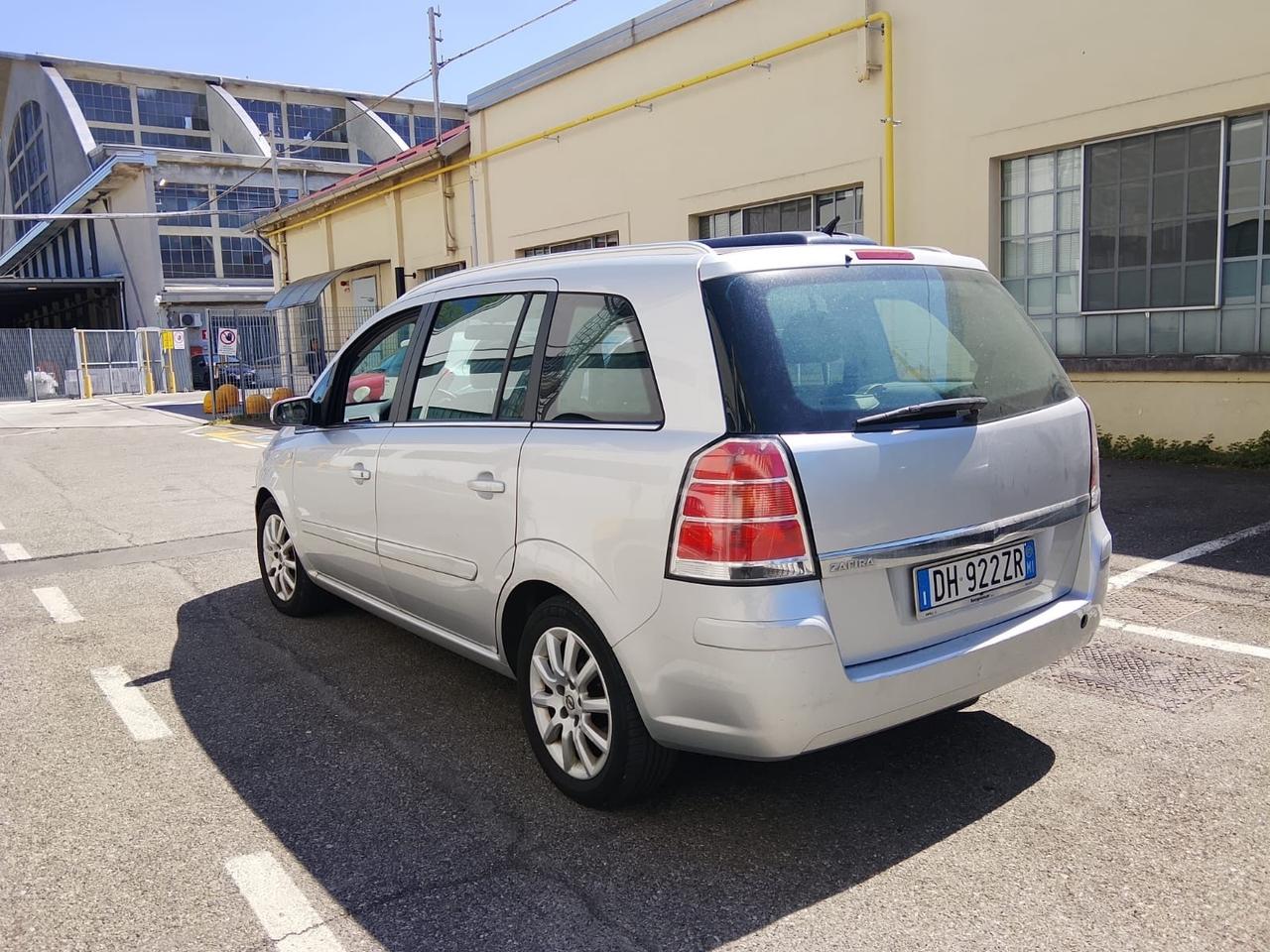 Opel Zafira 1.6 16V Twinport 7 posti