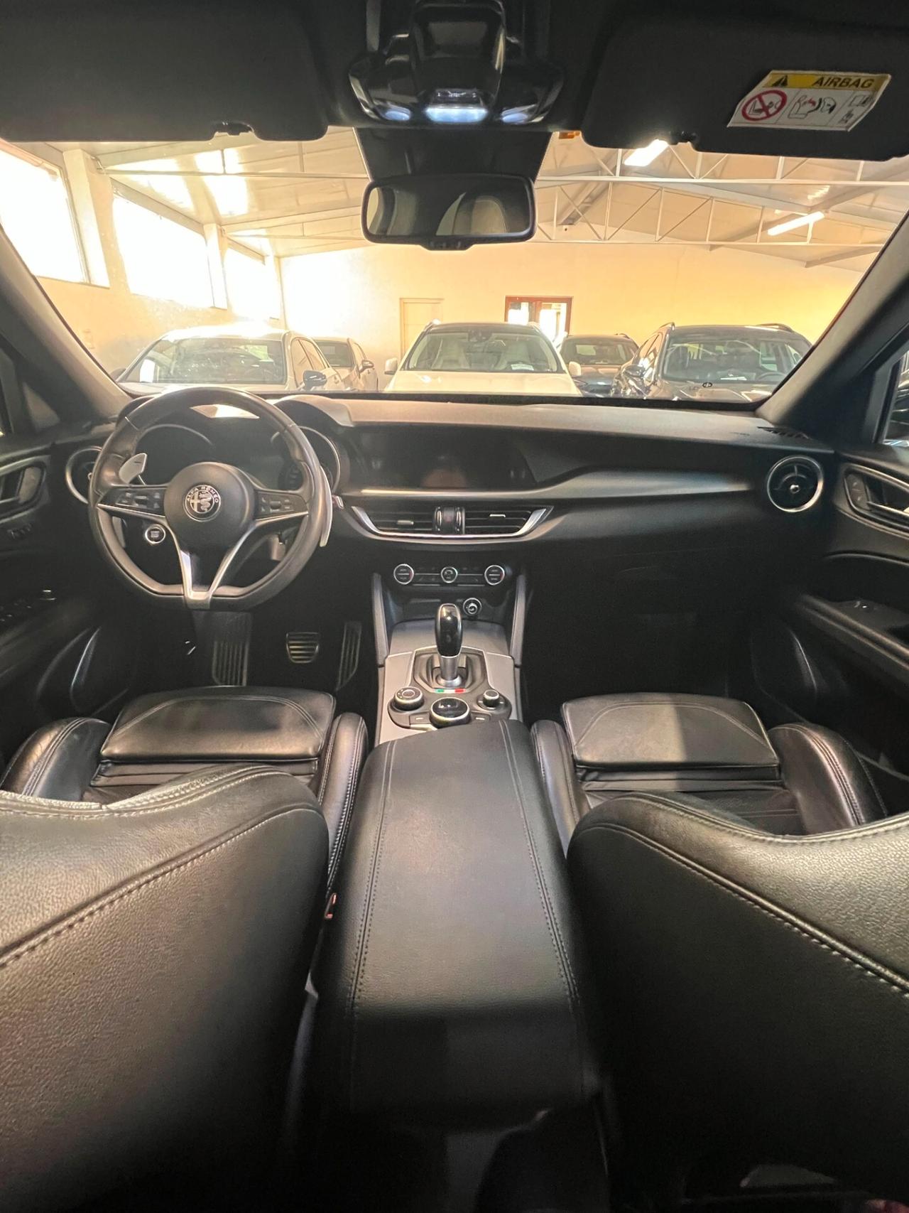 Alfa Romeo Stelvio 2.2 Turbodiesel 210 CV AT8 Q4 Executive