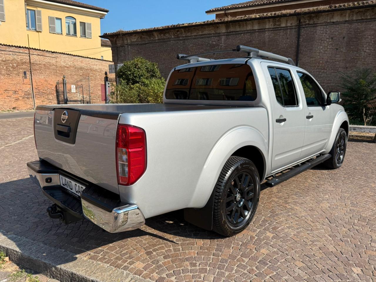 Nissan Navara 3.0 dCi V6 230CV AUTOM. Double Cab LE