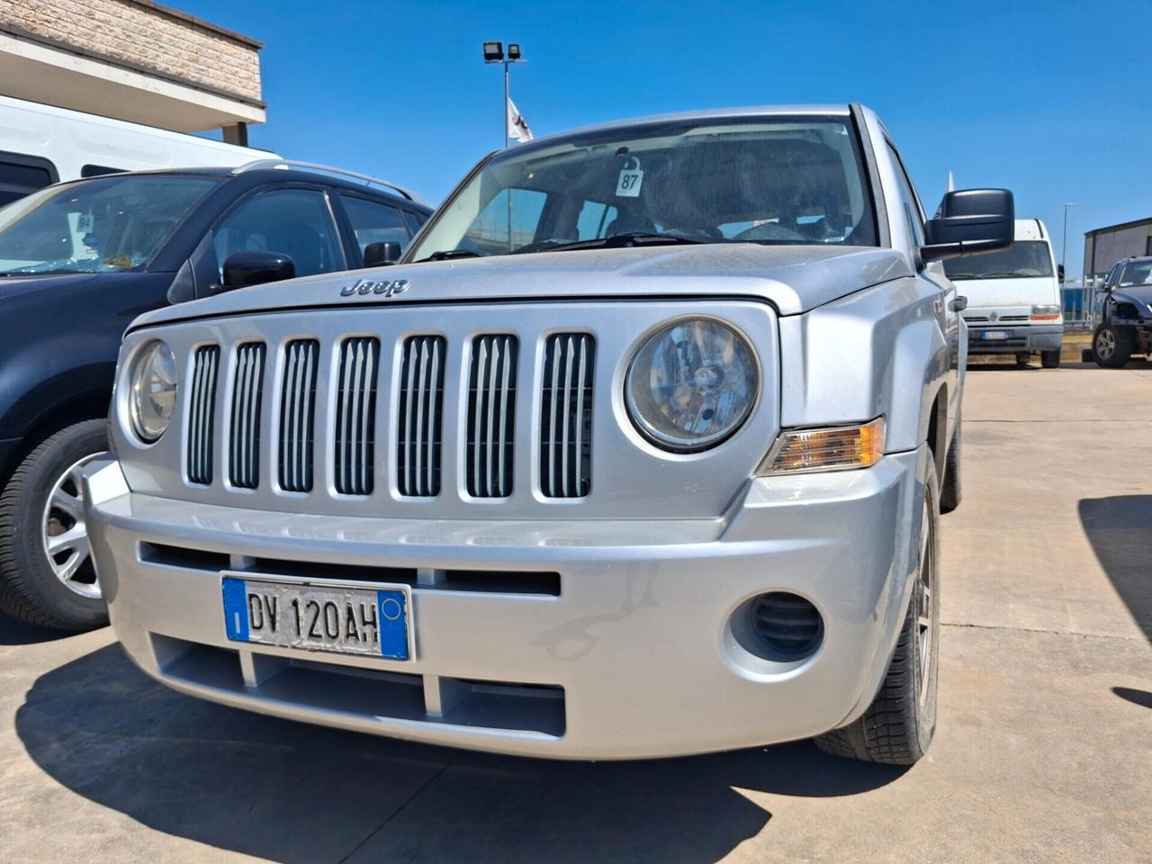 JEEP Patriot 4x4 2.000 TDI 140cv GANCIO TRAINO