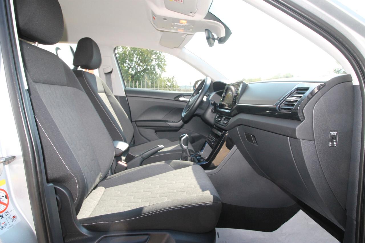 Volkswagen T-Cross 1.0 TSI Life 95CV | 17.600 KM 2024